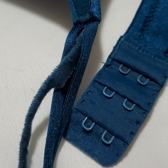 Victoria's Secret Angels 😇 Push-up Bra Blue - Picture 3 of 5